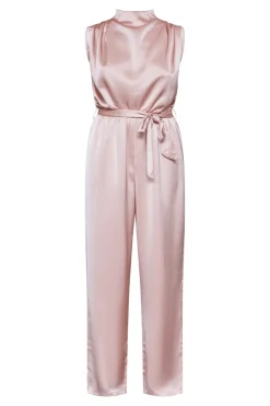 Guto-Ju4 19010*Sisters Point Hot