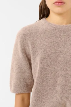 Gestuz Gzalpha Ss Tee 10909996< Bluser & Skjorter|Strik