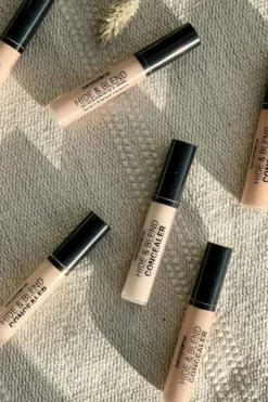 Sandstone Hide & Blend Concealer< Contour|Concealer