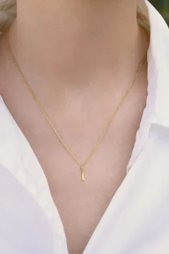 Maanesten I Alphabet< Halskæder