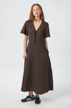 Neo Noir Ilsie Linen Dress 166101< Kjoler