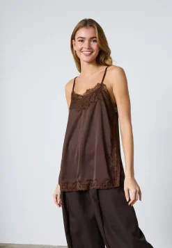 Isolde-St1 19736*Sisters Point New