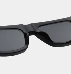 A. Kjærbede Jean< Solbriller