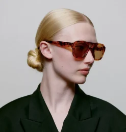 Kaya*A. Kjærbede Sale