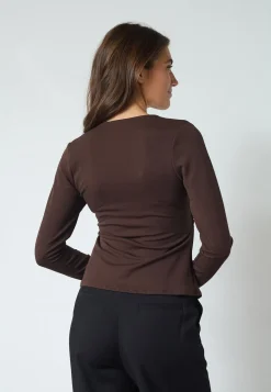 Kevela-Top 19395*Sisters Point Outlet