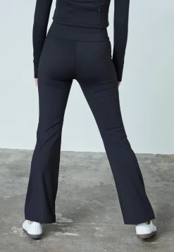 Lay-Pa 19285*Sisters Point Discount