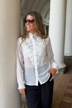 Leah 137099B*Dear Molly Online