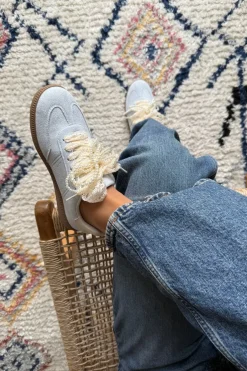 Lily B Sneaker*Bloom Hot