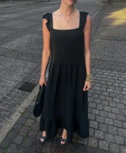 Noella Lina Dress 13110002< Kjoler