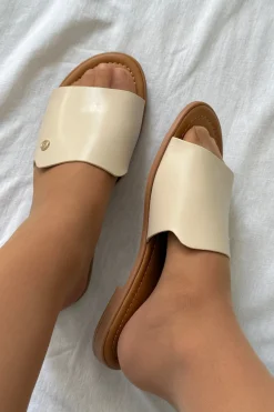 Loreen Sandal*Bloom Best