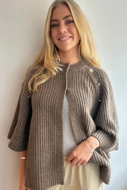 Louis Cape 15100*Continue Hot