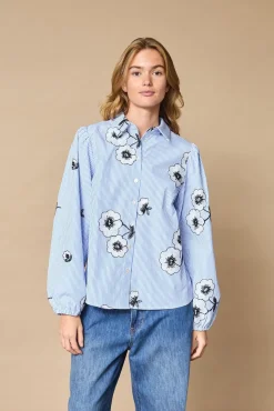 Love1430-1 19515*Love & Divine Best