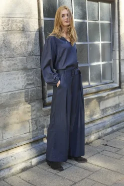 Love & Divine Love1458 19382< Sæt 🛍️|Bluser & Skjorter