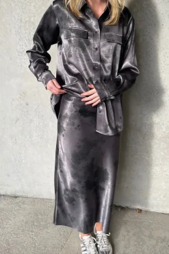 Love1484 19553*Love & Divine Hot