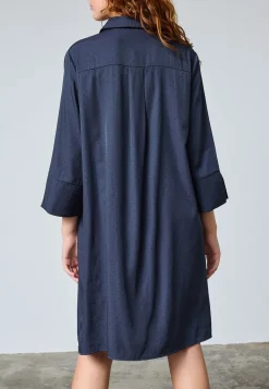 Love & Divine Love441-41 19380< Kjoler