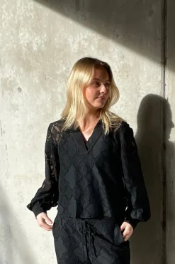 Love & Divine Love1307 18574< Bluser & Skjorter