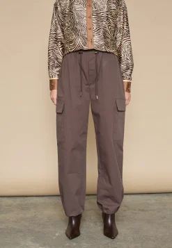 Love1465 19471*Love & Divine New