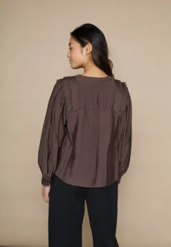 Love1493 19583*Love & Divine Clearance