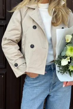 BYIC Lunaic Trenchcoat< Overtøj & Jakker