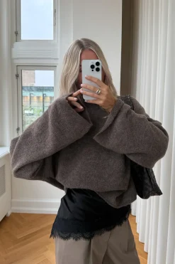 Lynzey Knit 14330001*Noella Sale