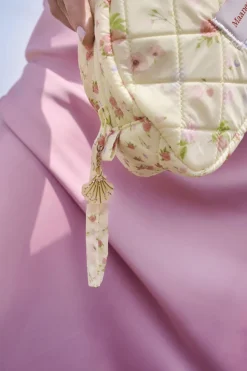 Makeup Bag Medium Roses And Shells*Maanesten Clearance