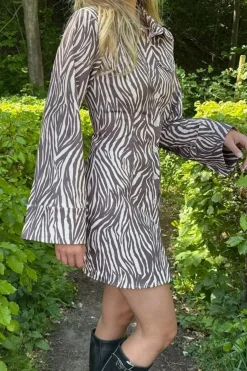 BYIC Maryic Dress A23936< Kjoler|Ammevenligt Tøj