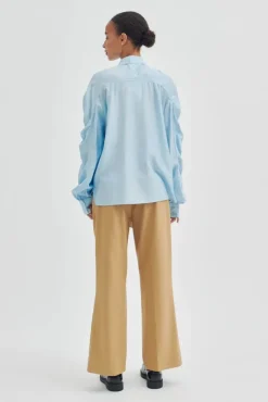 Masman Sculptured Shirt*Second Female