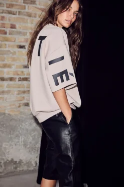 Haute L'Amitié Maxi Split Ss Logo Sweat HL10461< Sweatsæt & Comfy Wear|Bluser & Skjorter