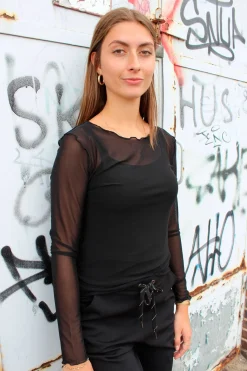Liberte Mesh Top< Bluser & Skjorter