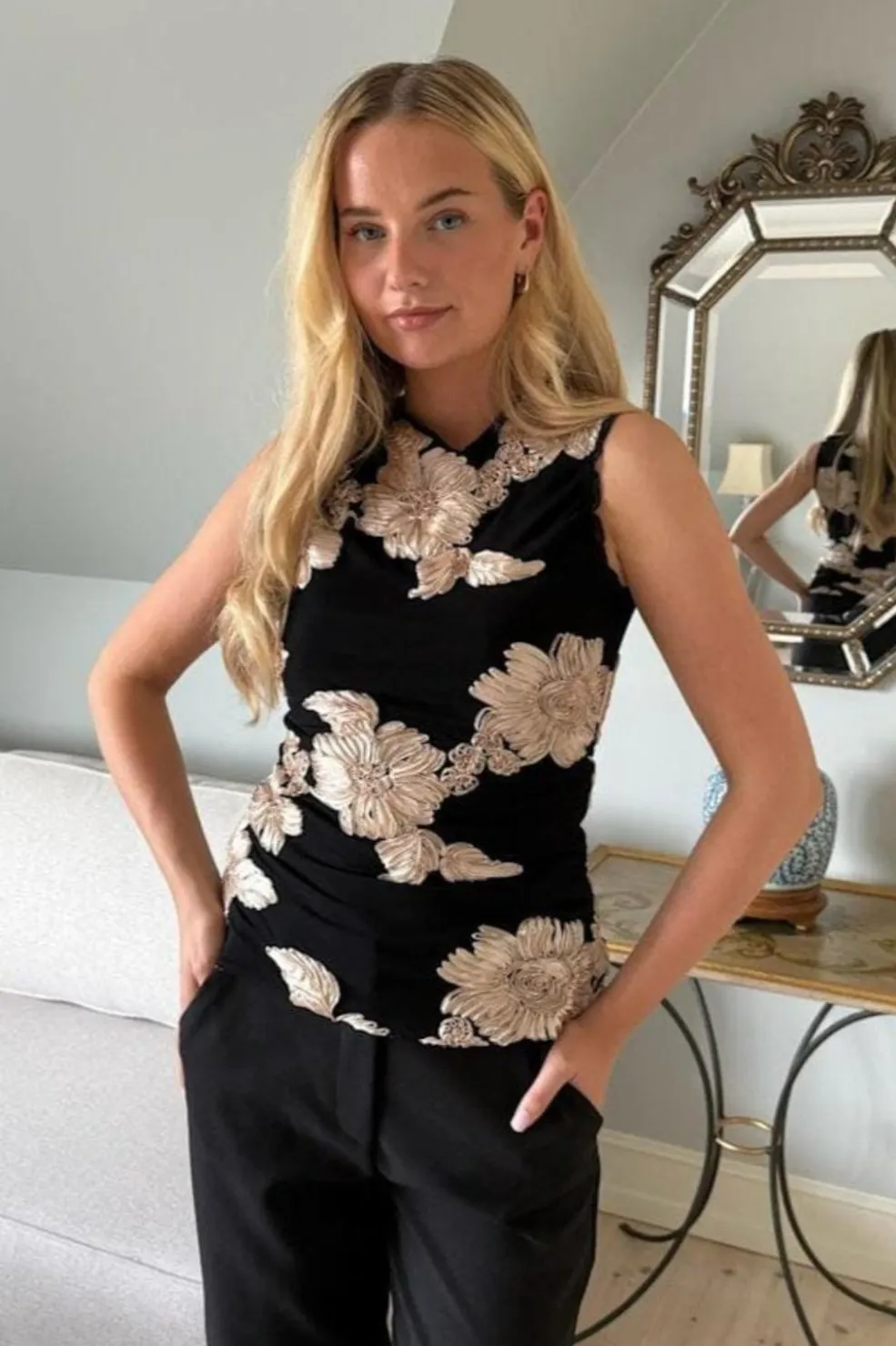 BYIC Miraic Mesh Top A23927< T-Shirts & Toppe