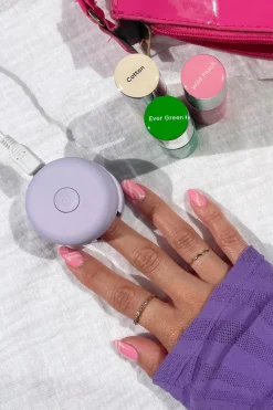 Le Mini Macaron Neglelak Gel COL095< Neglelak