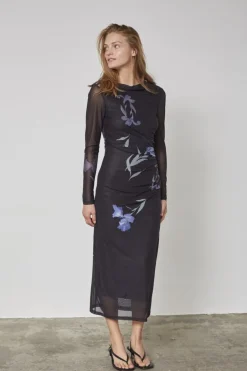 New Esme-Dr 19368*Sisters Point Sale