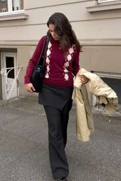 Noella N-Maxine Knit 15000001< Strik|Bluser & Skjorter