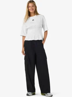 Noisy May Nmkieran 2/4 Fitted Logo T-Shirt Fwd< T-Shirts & Toppe