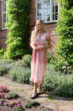 Liberte Nor-Frill-Dress 22236< Kjoler