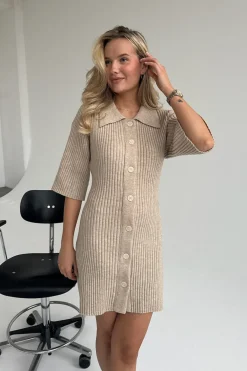 BYIC Oliviaic Knit Dress 1199< Kjoler|Ammevenligt Tøj