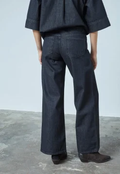 Onea-Belt.Je7 18849*Sisters Point Clearance