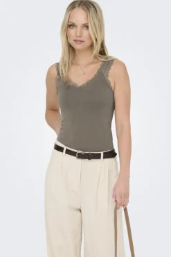 Onl30 Free Life S/L Singlet Top*Only Sale