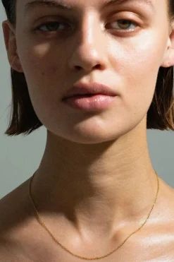 Jane Kønig Orbis Necklace ON-SS25-G_42CM< Halskæder