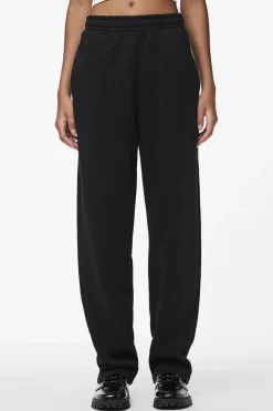 Pieces Pcchilli Straight Sweat Pants< Sweatsæt & Comfy Wear