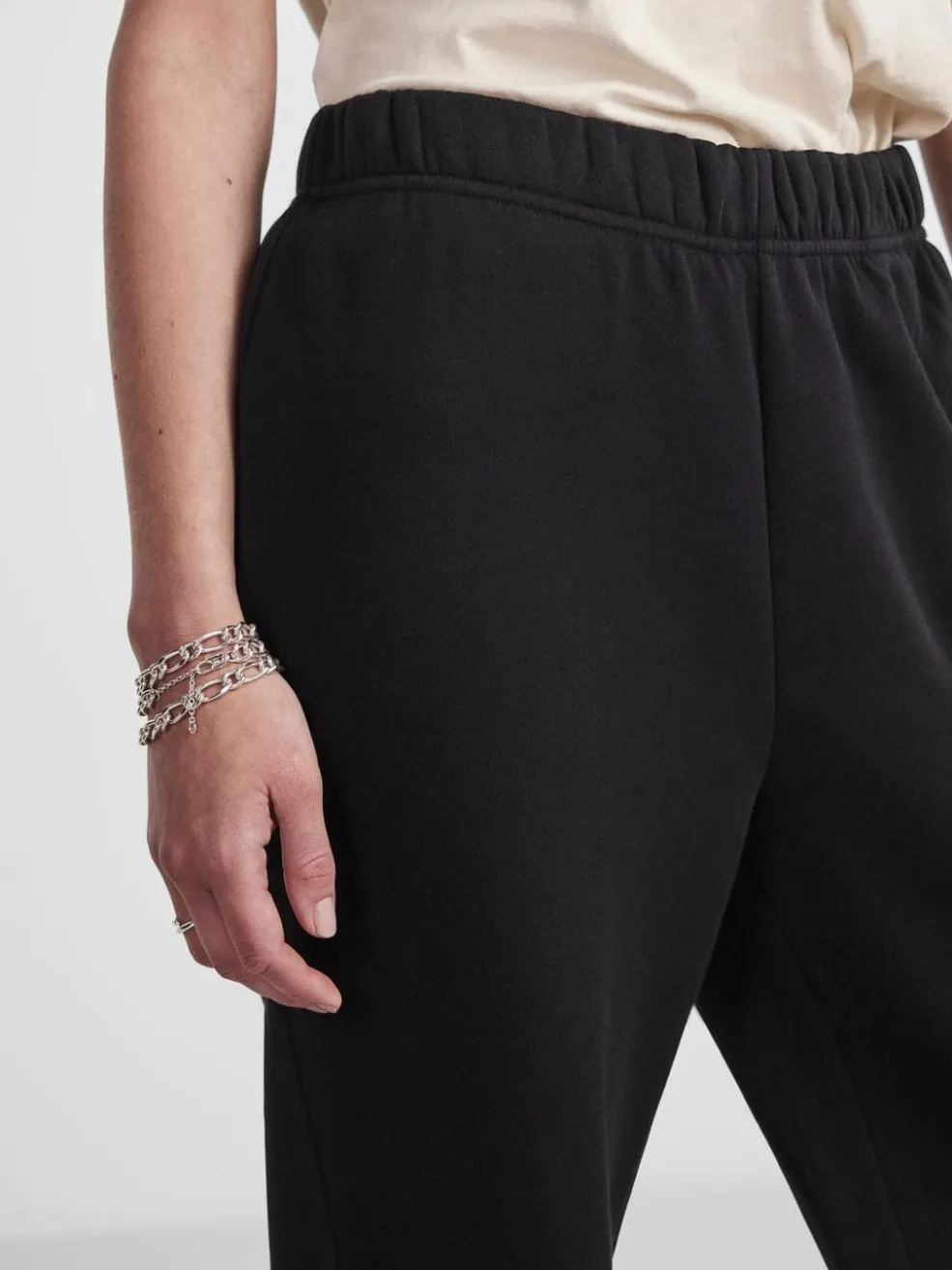 Pcchilli Wide Sweat Pants 17140745*Pieces Sale