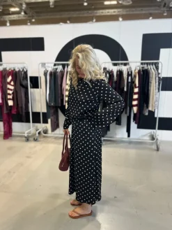 Pieces Pcjytta Ls Satin Top< Sæt 🛍️|Bluser & Skjorter