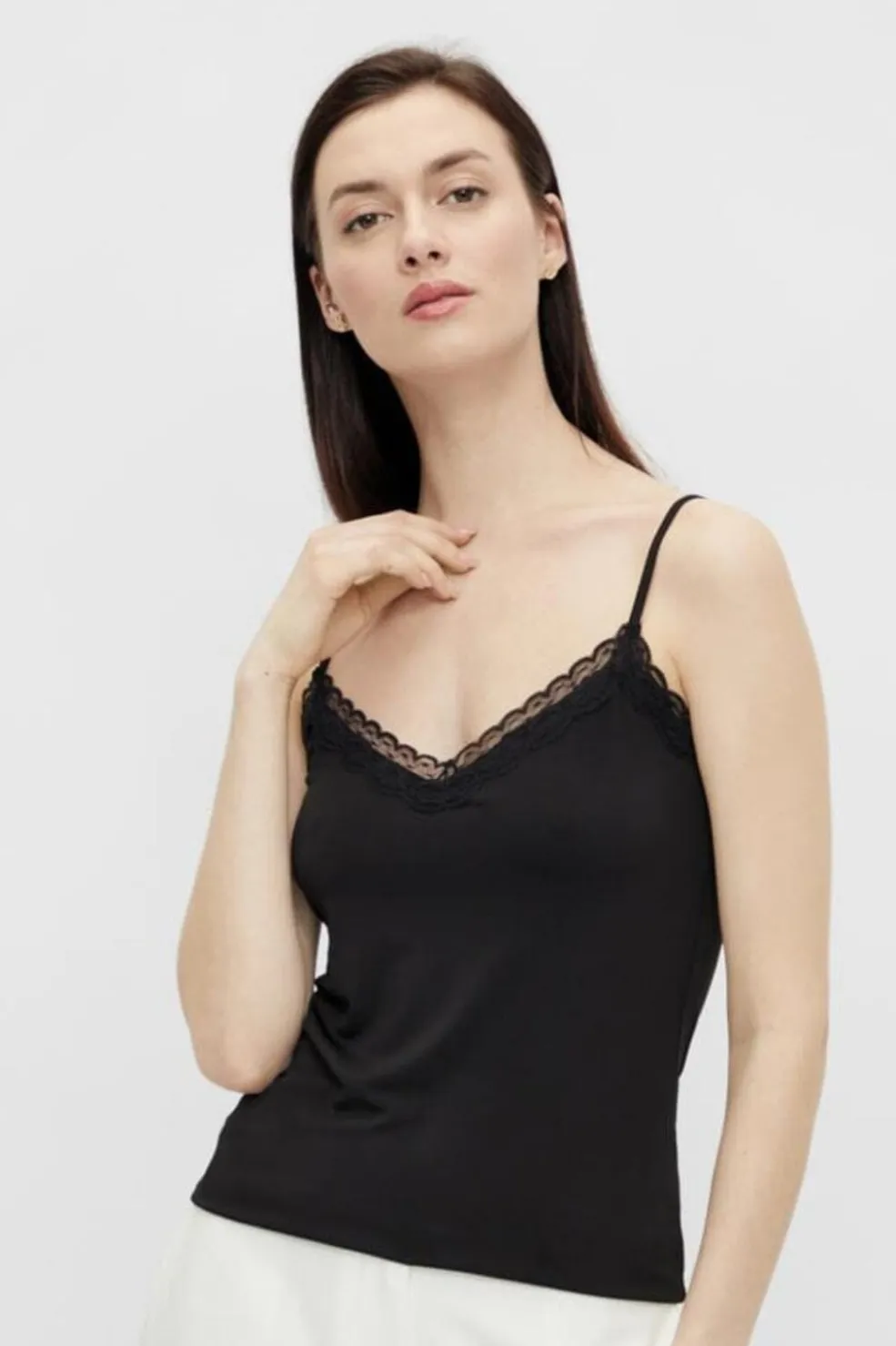 Pckate Lace Singlet*Pieces Clearance