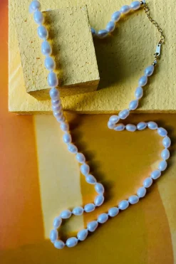 Mellow Moon Perle Halskæde< Halskæder