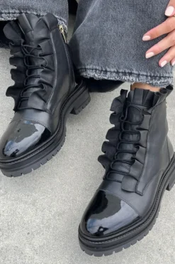 Pretty*Copenhagen Shoes Best