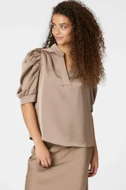 Neo Noir Roella Heavy Sateen Blouse 162590< Bluser & Skjorter|Sæt 🛍️