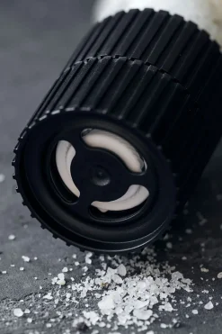 Nicolas Vahé Salt, Parmesan Ost & basilikum< Salte & Krydderier