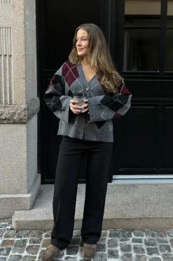 BYIC Saschaic Cardigan D076< Cardigans|Ammevenligt Tøj