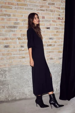 Haute L'Amitié Satari Dress HL10436< Kjoler