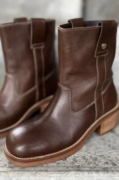 Say More /Tan CS8646*Copenhagen Shoes Outlet